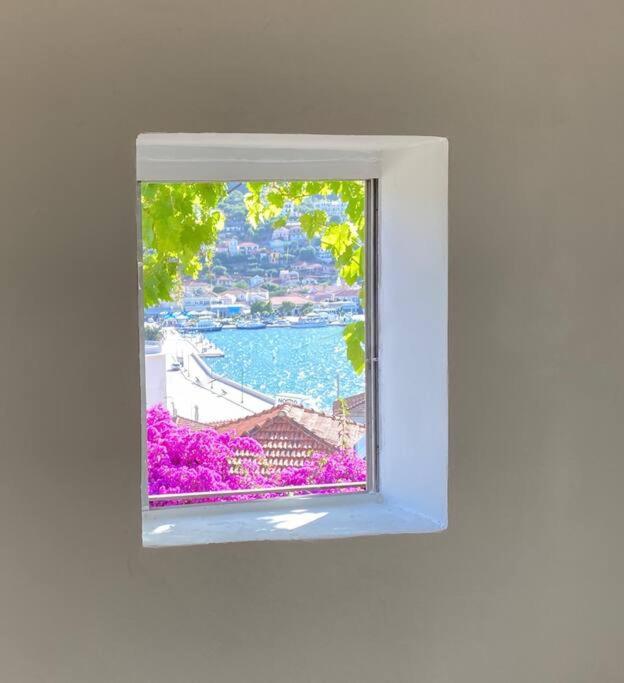 Stylish Vathy Studio With Sea View Luaran gambar